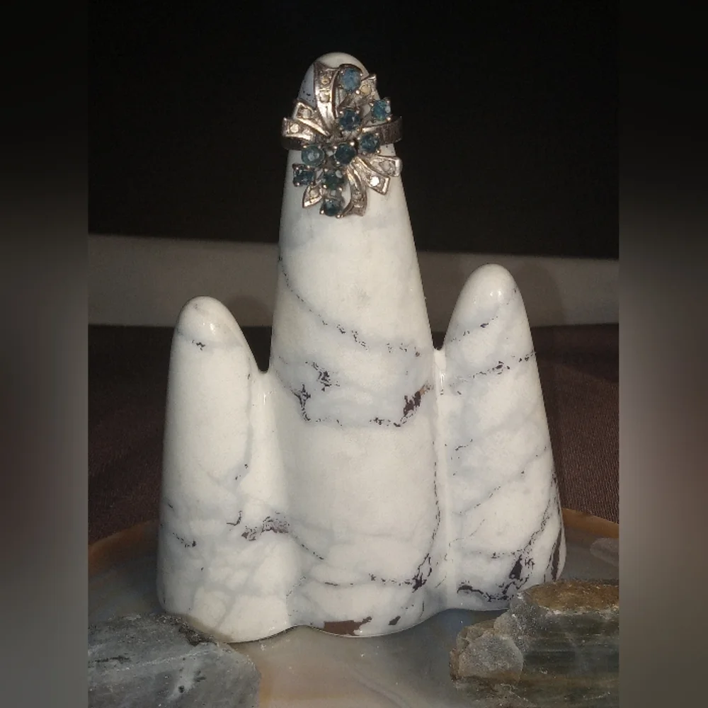 VINTAGE RING - Picture 2 of 2
